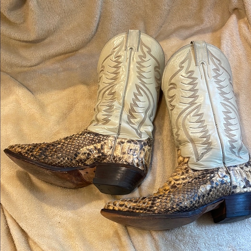 Snakeskin Cowboy Boots with Embossed Design - Picture 2 of 12